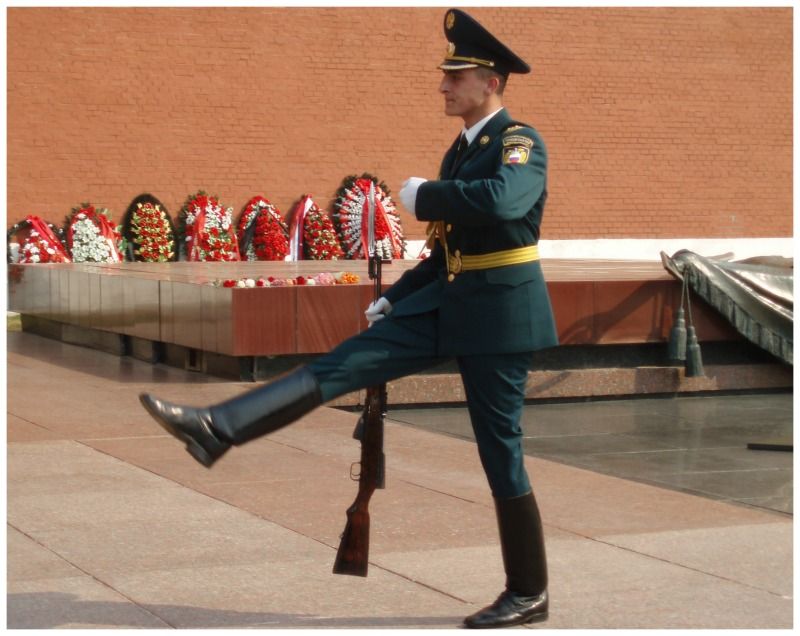 Rusland Moskou Graf onbekende soldaat wisselen van de wacht 