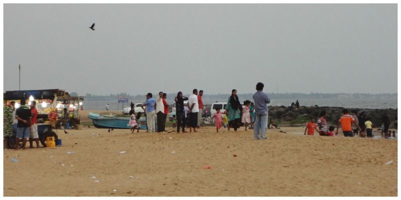 Sri Lanka locals op het strand